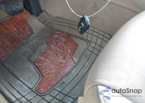 2011 BMW 328 Xi Sulev из США, поврежденный, VIN WBAPK5C58BA661850